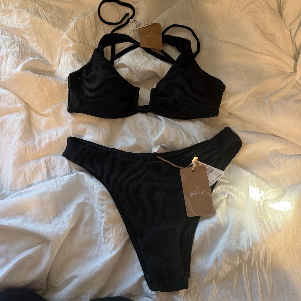 Ribbed Black Bikini Set - High Leg Two-Piece Swimwear